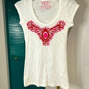 Pinkberry Graphic Deep Scoop Neck Tee Size red embroidered NWT